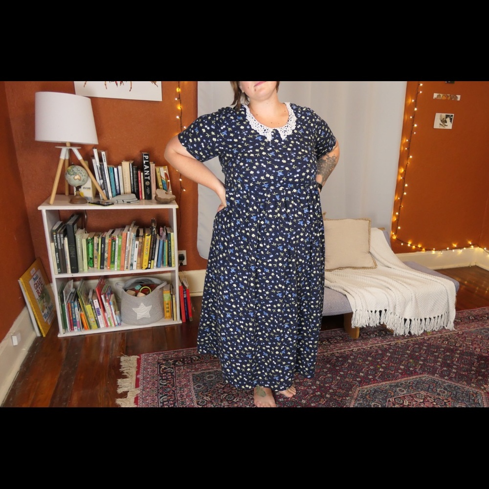 vintage R&K size XL navy floral print midi dress